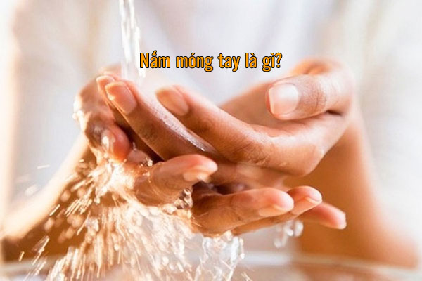 nguyên nhân bị nấm móng tay