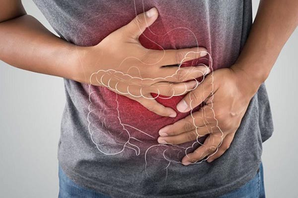 Viêm đại tràng gây đau bụng trên rốn