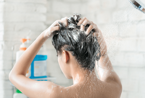 Bị nấm da đầu