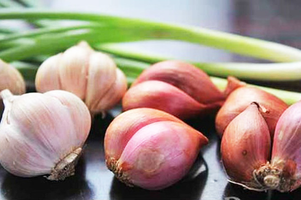 Viêm mũi dị ứng nên ăn gì